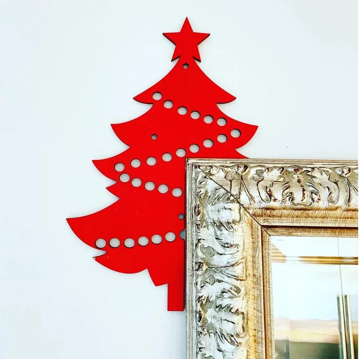 Houten kerstversiering voor deurkozijnen - handbeschilderd