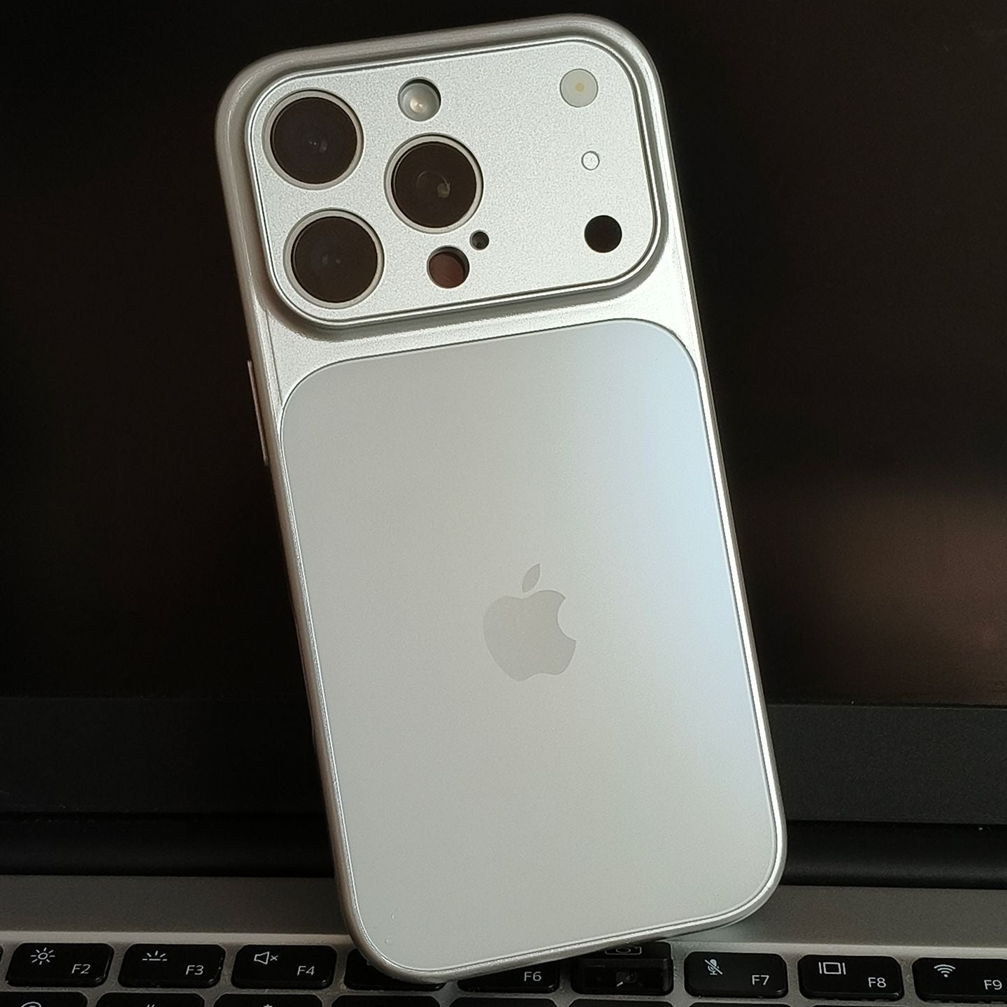 Metalen Matte Magsafe iPhone-cover