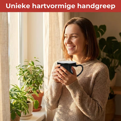 Hartvormige keramische mok met kleurverandering