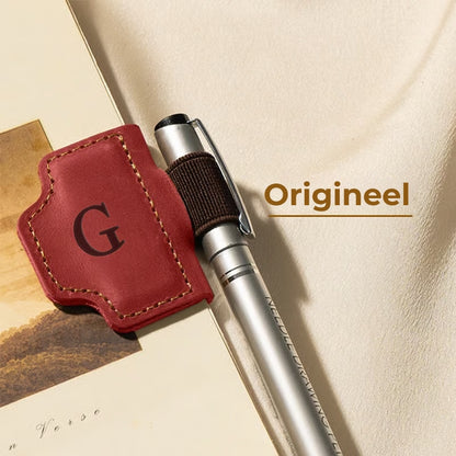 Leren bladwijzer en penhouder - Gepersonaliseerd, gemaakt van leer